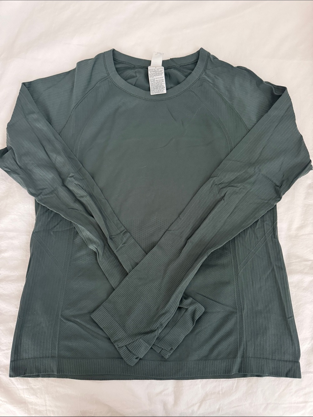 Long Sleeve Athletic Top - green
